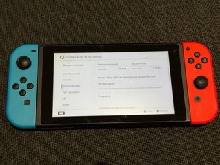 Nintendo Switch Azul y Rojo
