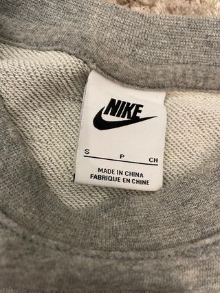 Casaco Nike Club Fleece Basic Cinza Essencial