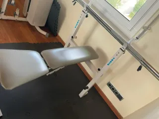 Banco de pesas ajustable