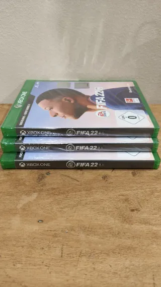 Lote 3 FIFA 22 Xbox One / Xbox Series X