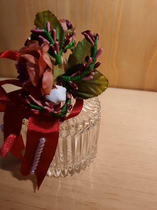 Portacandele in vetro con fiori