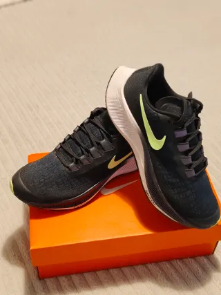 Nike Zoom Pegasus 37 Negro/Verde