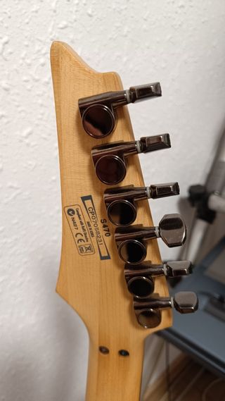 Ibanez S470. Korea. ZR Tremolo. No desafina