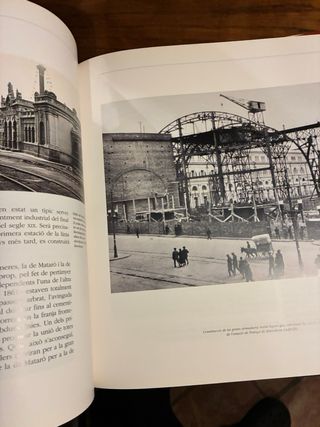 Libro en catalán ferrocarril Barcelona