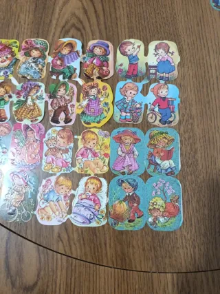 Cromos troquelados infantiles