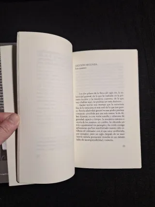 Carlo Rovelli. Siete breves lecciones de física