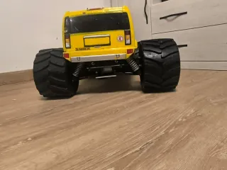 Monster Truck FG Amarillo