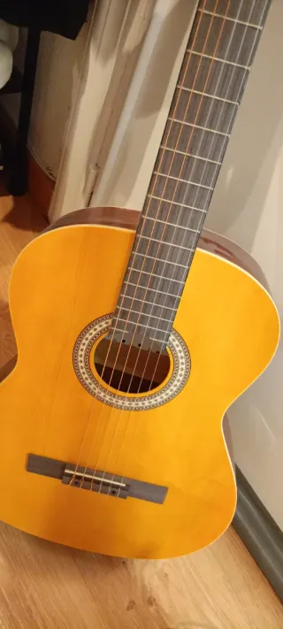 Guitarra Clásica Acústica