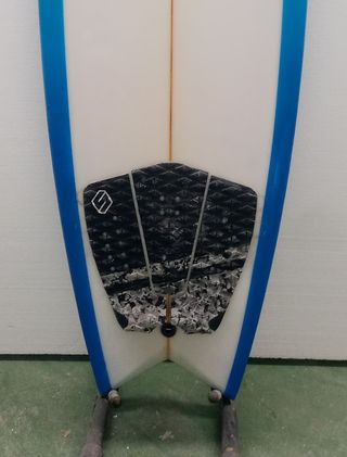 Tabla de Surf Retro Fish en perfecto estado.