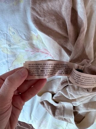 cárdigan de rayas beige y blanco massimo dutti