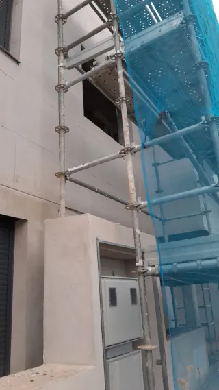 Alicatado y baldosas