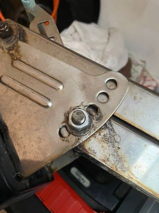 Soporte motor auxiliar para barca