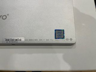 Voyo Vbook i7 Plus Plata