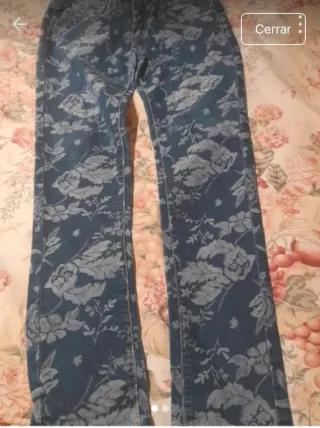 Lote Ropa Vaquera: Cazadora, Blusa y Pantalones