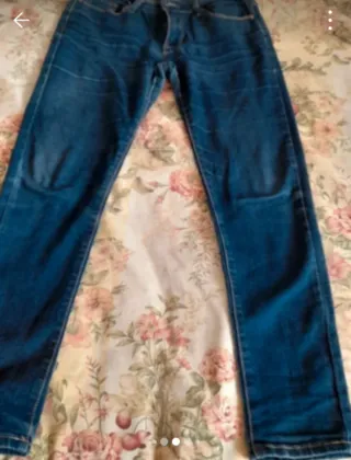 Lote Ropa Vaquera: Cazadora, Blusa y Pantalones