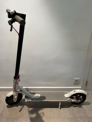 Patinete Eléctrico Xiaom muy cuidado.