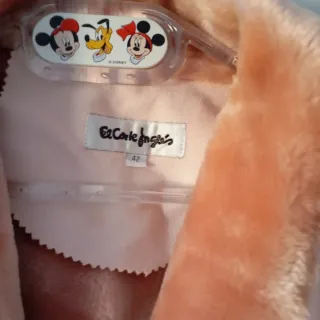 Chaqueta rosa con forro de pelo