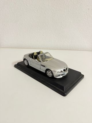 BMW M Roadster 1:24