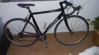 Bicicleta de pista Bulls R28