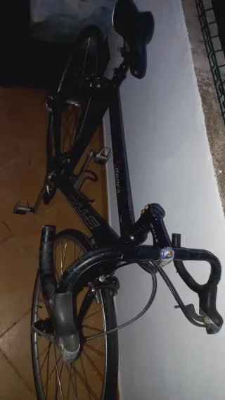 Bicicleta de pista Bulls R28