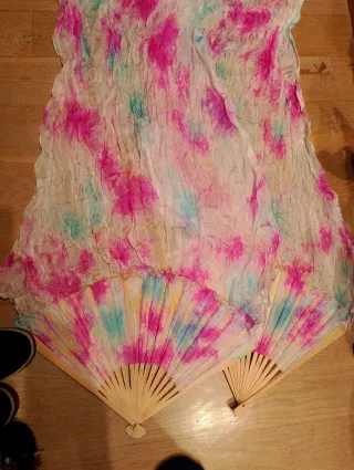 Abanicos para danza multicolor + traje