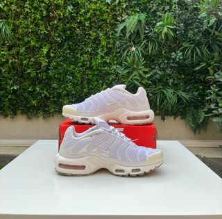 Nike Air Max Plus TN Beige Blanco