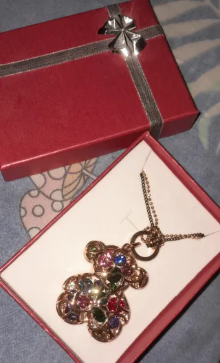 Colgante Oso Corazones Multicolor Dorado