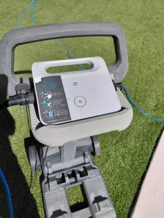 Robot Limpiafondos Dolphin