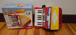 Acordeón de juguete Bontempi