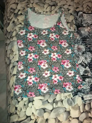 Lote 3 Camisetas Estampadas Mujer.