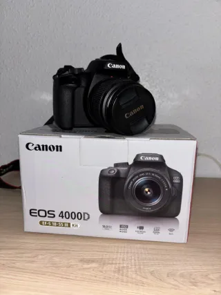 Canon EOS 4000D + Objetivo 18-55 mm + Funda