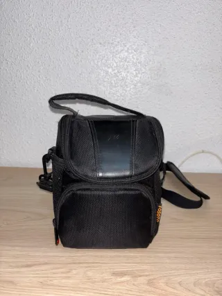 Canon EOS 4000D + Objetivo 18-55 mm + Funda