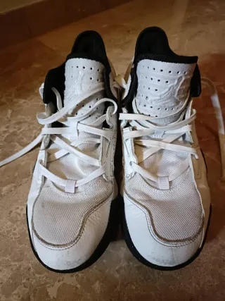 Jordan Stay Loyal 2 Talla 44