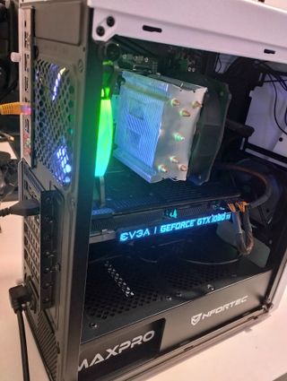 PC Gaming B550 Ryzen 3600 16GB 1080 Ti RGB