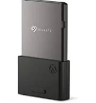 Xbox Series S 512GB + 2 Mandos + SSD Seagate 1TB