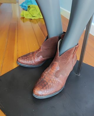 Botines Cowboy Bryan Stepwise T.38