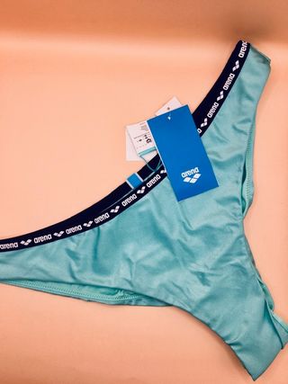 Bikini Arena 2 piezas Top Verde Agua Talla XL/ES44
