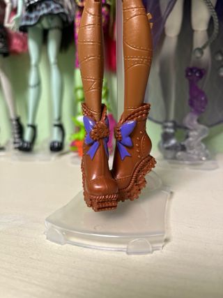 Monster High Robecca Dance Club