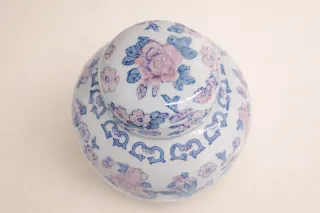 ( 1 )Jarrão de cerâmica azul e branco