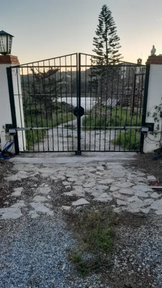 Puerta de Hierro Automática