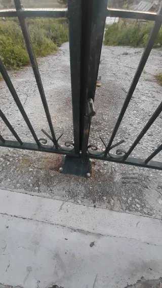 Puerta de Hierro Automática