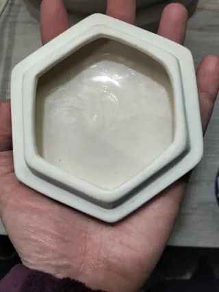 Joyero hexagonal pintado a mano