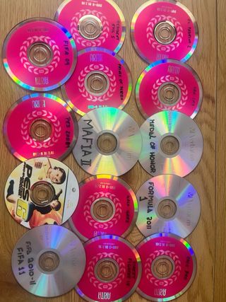 Consola Xbox 360 20GB. Con mandos y juegos.