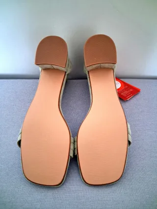 Sandalias de antelina color verde agua Refresh