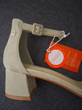 Sandalias de antelina color verde agua Refresh