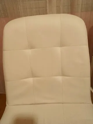 Silla polipiel blanca