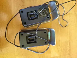 Altavoces Logitech Negros y Plateados