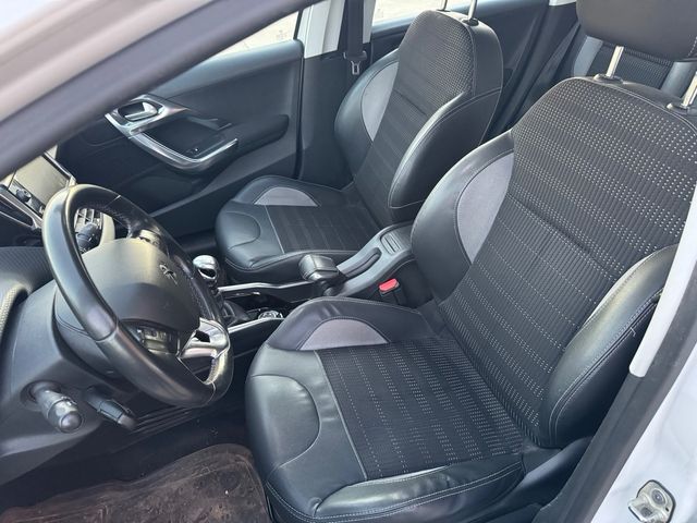 💥 Peugeot 2008 1.6hdi 💥 💥unico dueño 💥