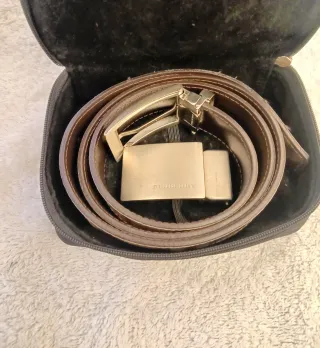 Cintura Burberry con doppia fibbia