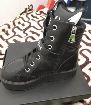 Botas Killstar negras con plataforma